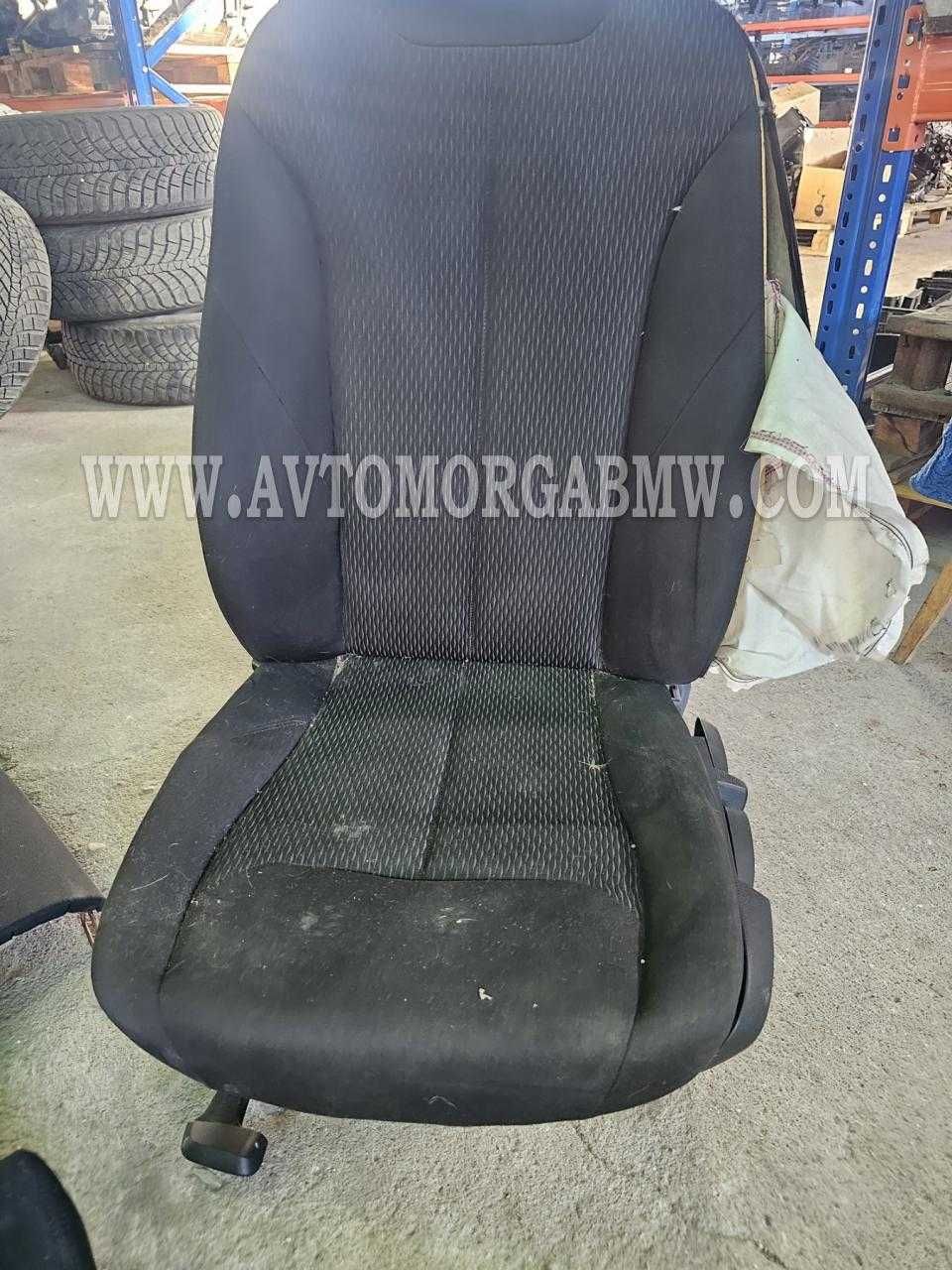 BMW F20 Салон седалки на части бмв ф20 платнен гр. Долна баня • OLX.bg