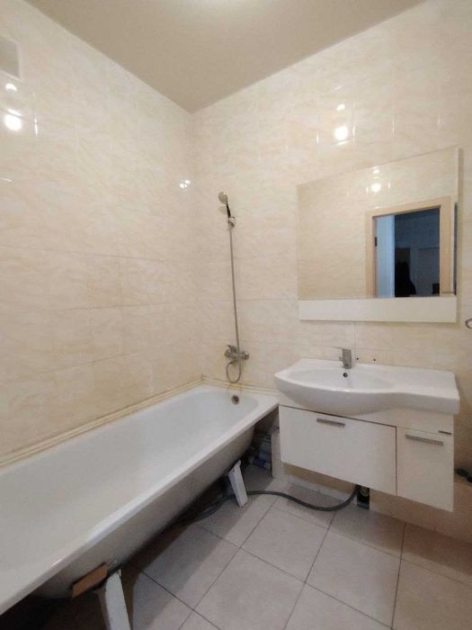 Продам 2 ком на Алтын Арман