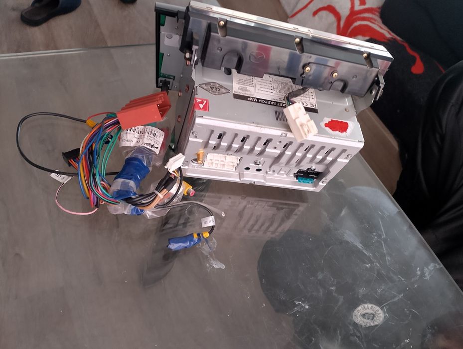 Casetofon  hizpo Mazda 3