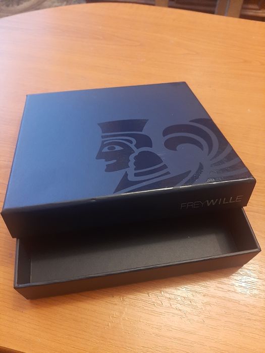 Cutii pentru cadouri