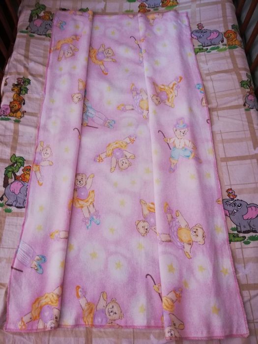 Зимно спално чувалче, хавлия с подарък