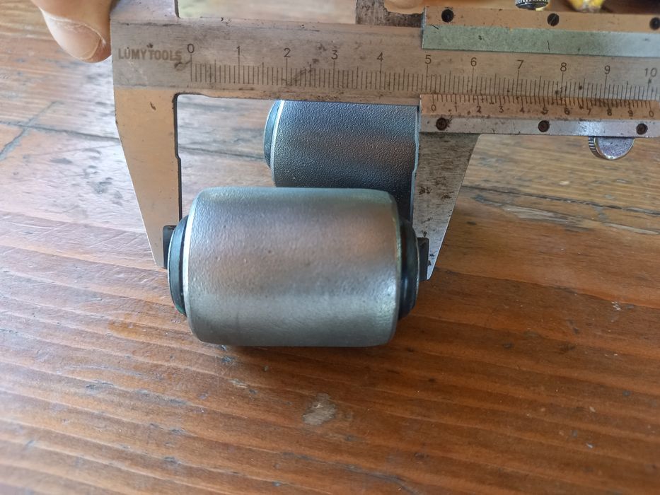 Bucșe punte spate spate Opel Vectra C bucasa brat Signum bucși Opel