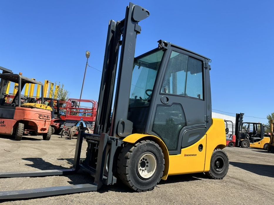 Jungheinrich DFG 430 S Stivuitor Diesel Jungheinrich DFG430S /2014 / Cabina