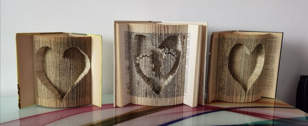 Книга сувенир подарък