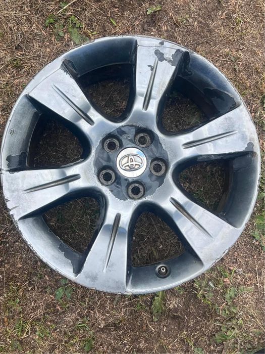 Продам диски от TOYOTA