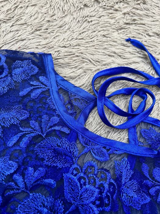 Продам платье бу