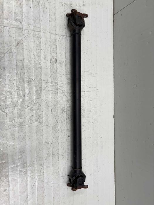 Преден кардан БМВ Ф07 Ф10 Ф11 Ф06 Ф12 Ф13 Ф01 Ф02