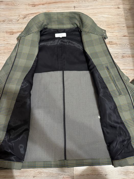 Спортно елегантно яке на Reiss