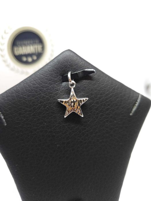 Medalion 18k 0.66gr ( Ag1 Alexandru b52564 )*Garantie 2 ani