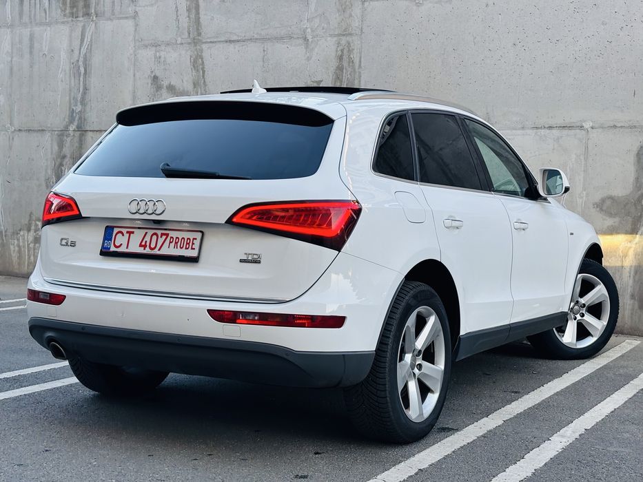 Audi Q5 SLine/2016/Facelift/Quattro/2.0 Tdi 190cp/Euro6/Cutie automata/Plafon panoramic/Anvelope NOI 2026/Camera marsarier/PieleAlcantara/Garantie