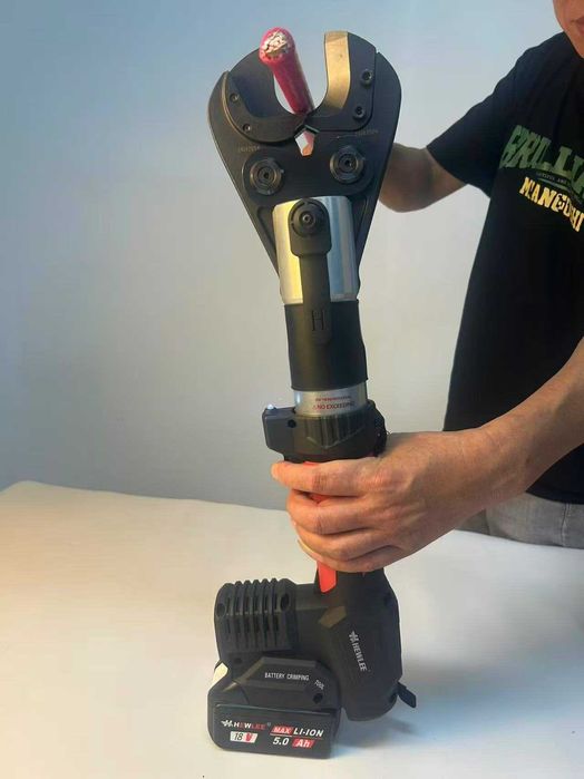 masina sertizat/taiat marime standard 2 baterii 5Ah bacuri TH, U, V, M