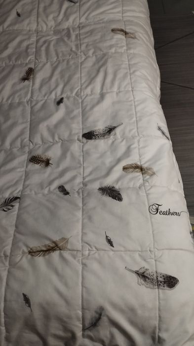 Одеяло красивое в отличном состоянии