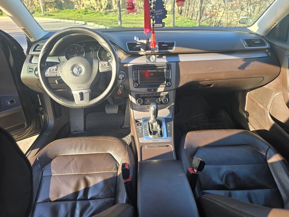 Vand sau schimb cu auto mai ieftin