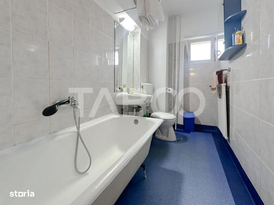 Apartament cu 3 camere decomandate de vanzare in cartierul Zorilor