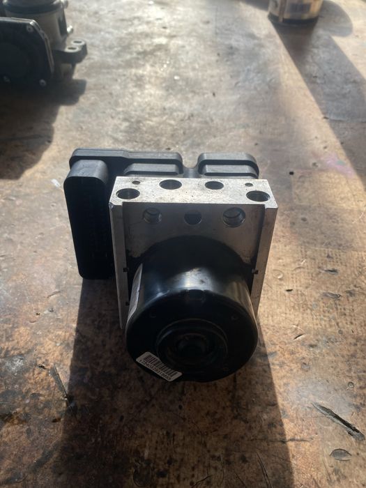 АБС /ABS помпа / модул за пежо 207