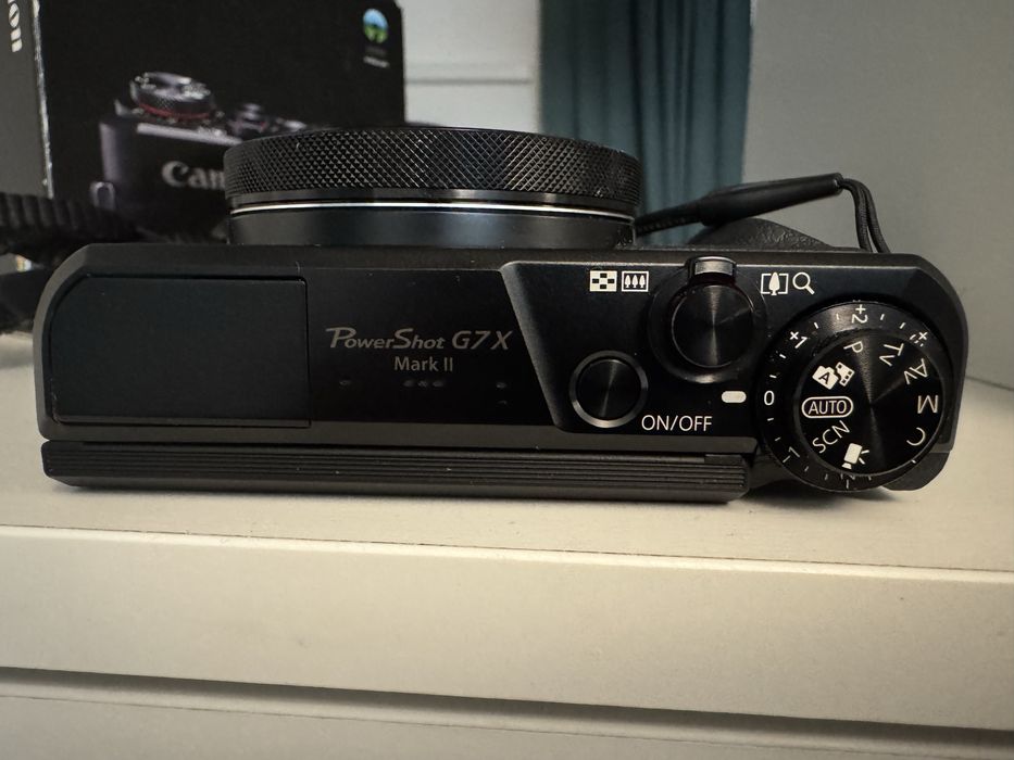 Canon G7 X Mark II