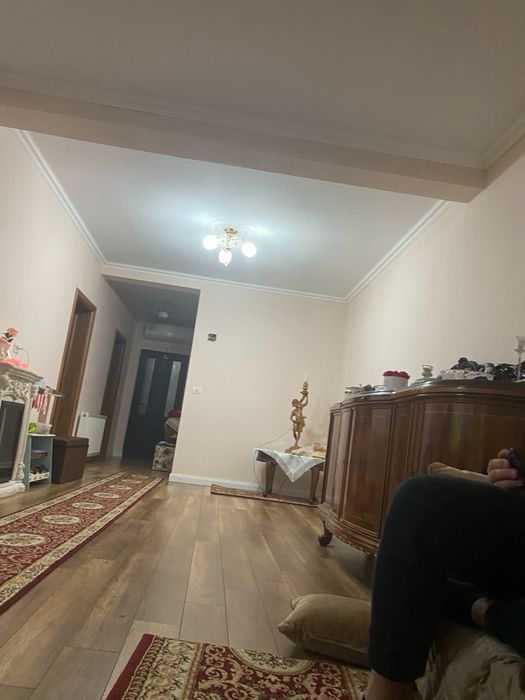 Vand casa pe parter Urseni