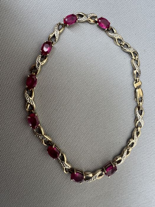 Bratara din aur, diamante si rubine
