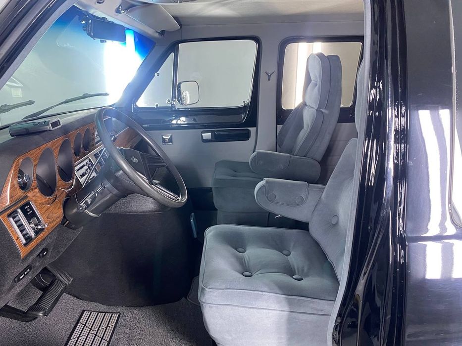 Dodge ram 250 sotiladi