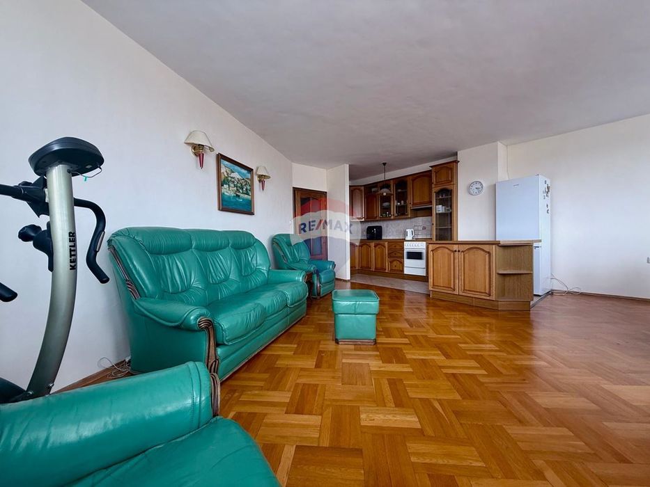 Дава се под наем Двустаен апартамент в Варна, Генералите - 70 кв.м за 500 € - Снимка #7