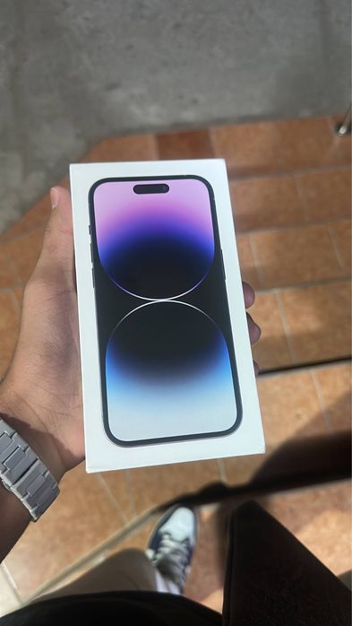 iPhone 14 pro 256 gb purple