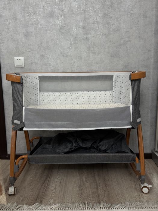 Продам детскую кроватку