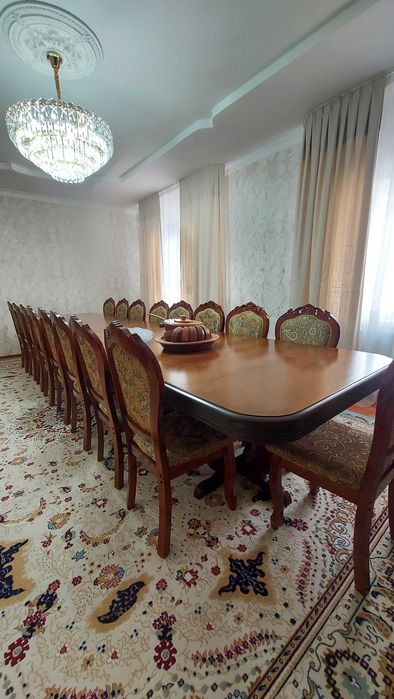 Мебель стол,стулья