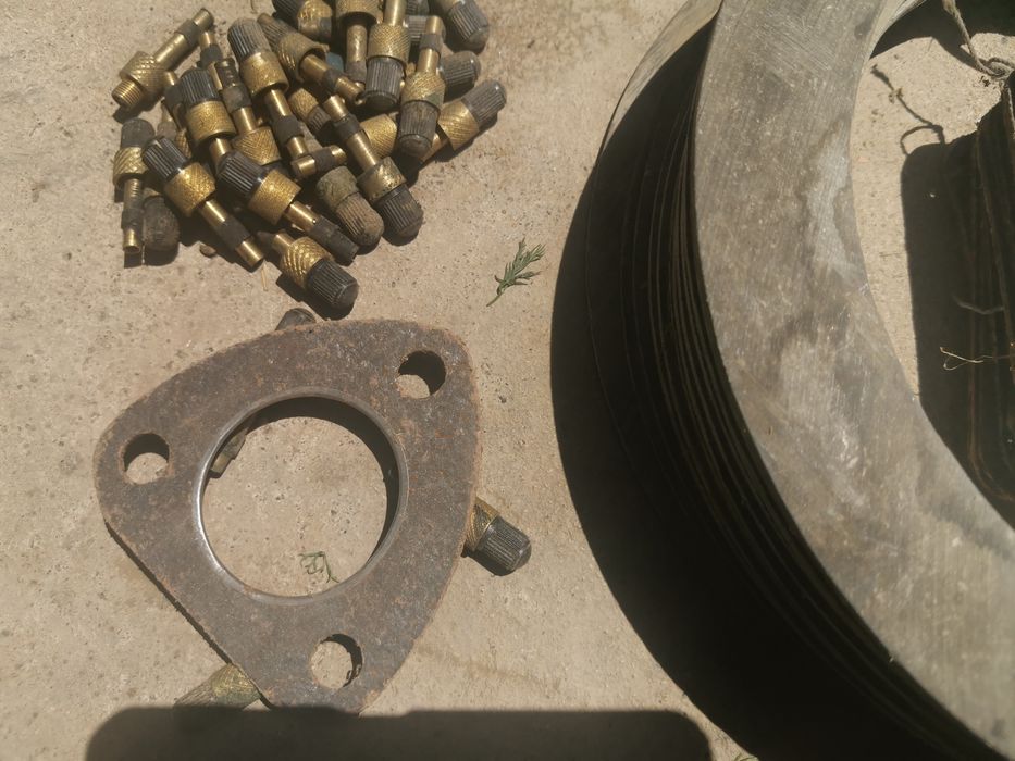 Трактор запчастлари