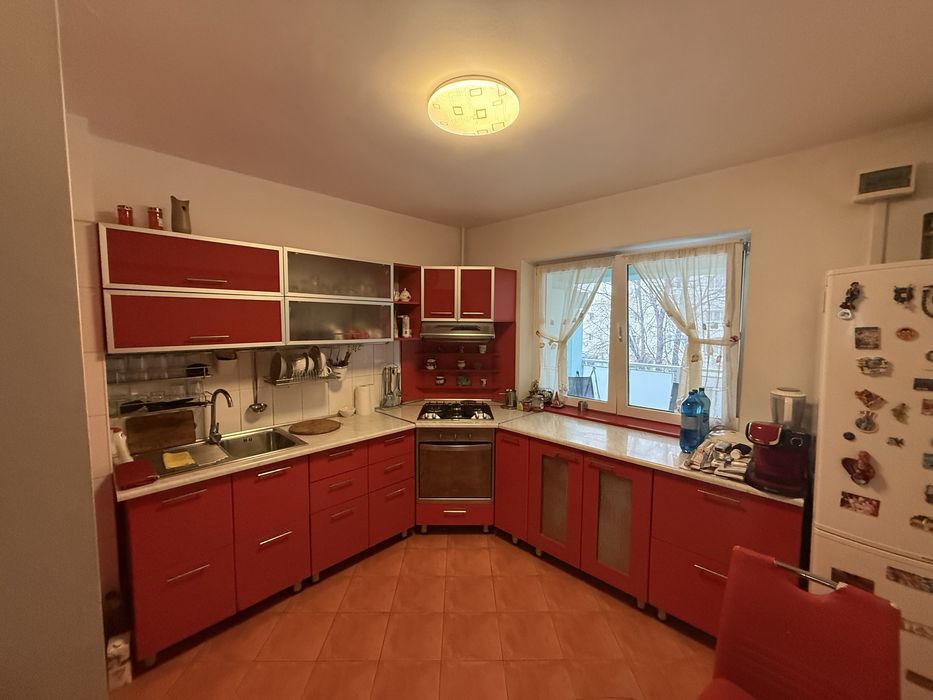 Set/piese mobilier si electrocasnice