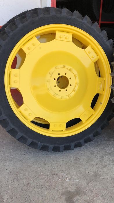 Гуми за трактор