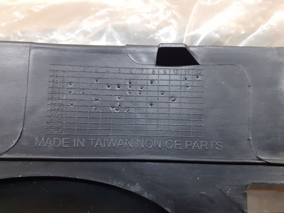 Grile ventilatie bară golf5/jetta