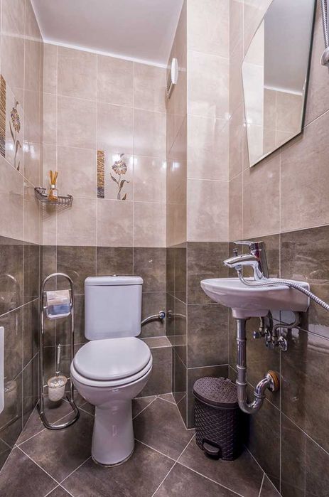 Дава се под наем Тристаен апартамент в София, Лозенец - 95 кв.м за 700 € - Снимка #8