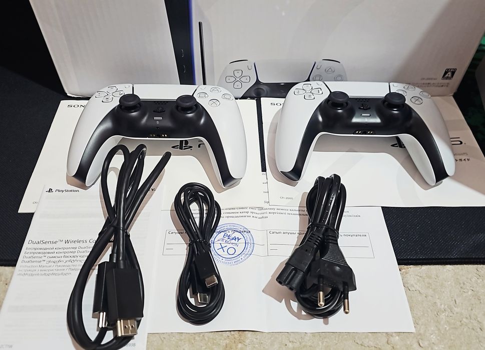 Ps5 slim 1tb с дискаводом 2 джостик оригинал!
