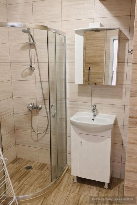 Дава се под наем Тристаен апартамент в Варна, Левски - 100 кв.м за 648.21 € - Снимка #4