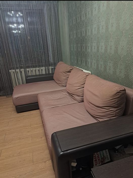 Отдам даром диван