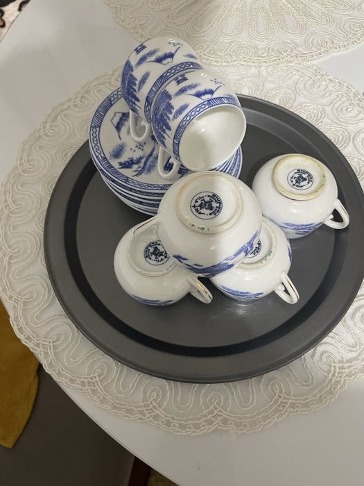 Cesti de cafea din portelan