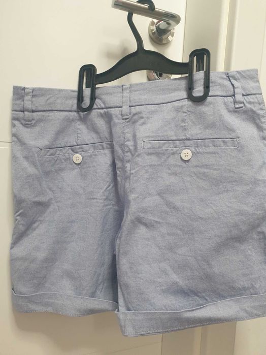 Pantaloni scurti H&M  marimea 38