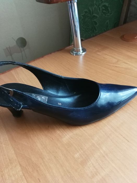 Босоножки 38 размер