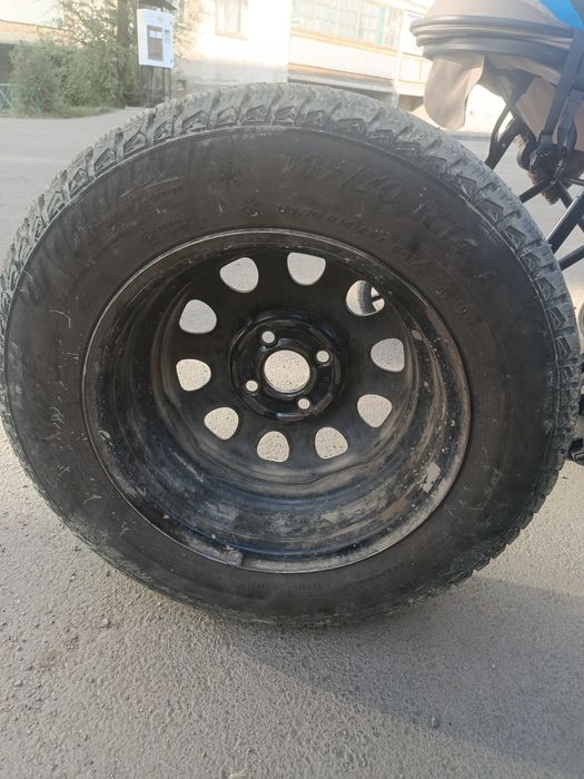 Продам колесо на р14