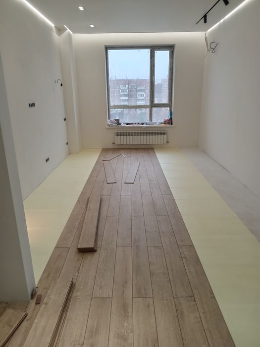 Укладка ламината.