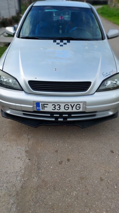 Vând Opel astra g