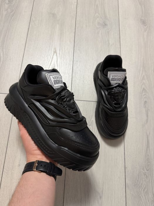 Adidasi Barbati Versace Odissea Full Negru!
