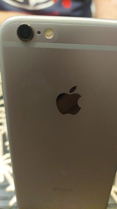 iPhone 6s, perfect funcțional 80% baterie
