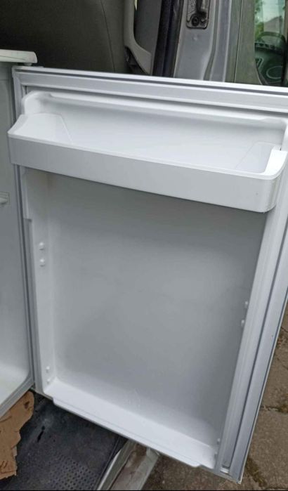 Хладилник малък и голям