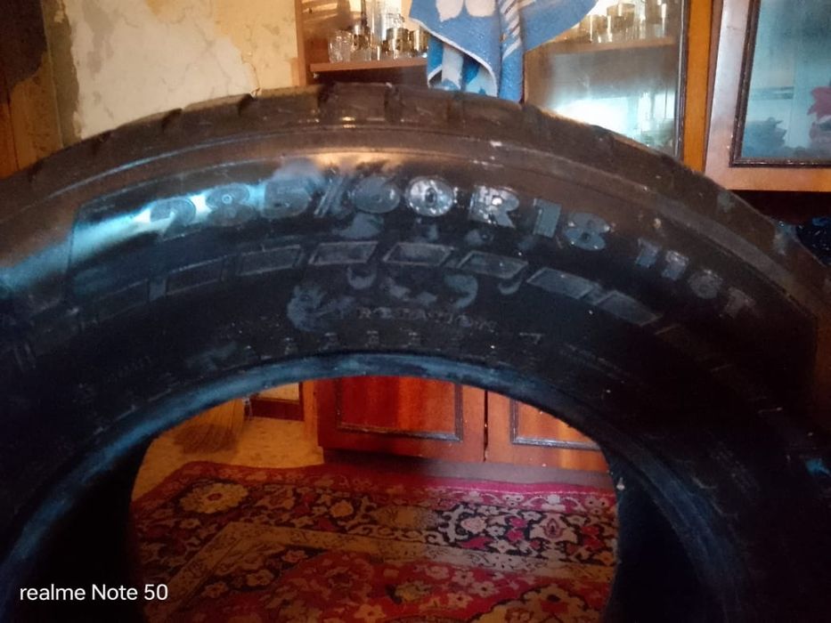 Продам шины покрышки R18