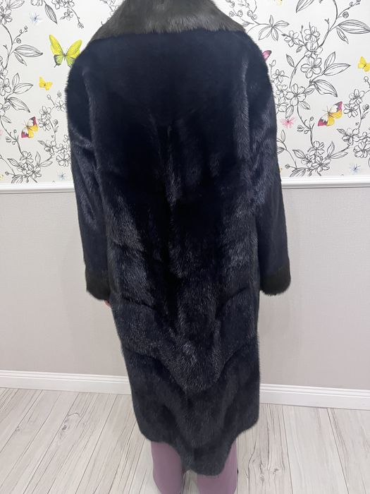 Продается шуба норковая