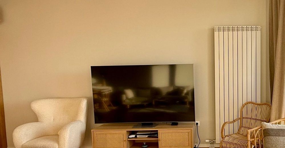 Чисто нов телевизор Samsung 75" Модел: QE75Q80DAT