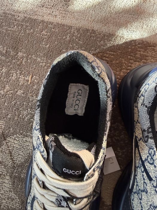 Papuci gucci rhyton