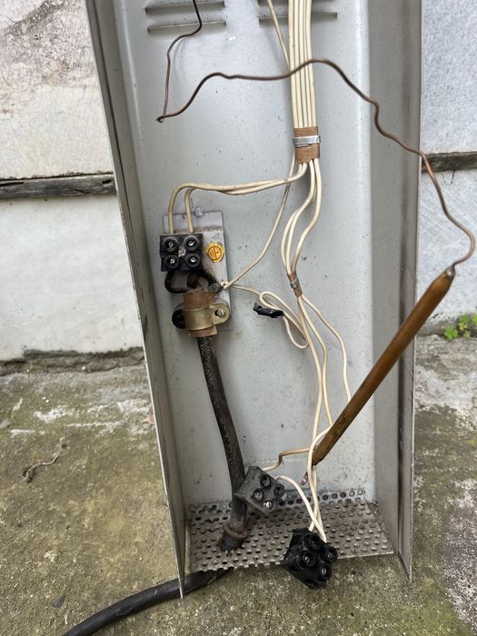 Преден панел и управление на радиатор Вега