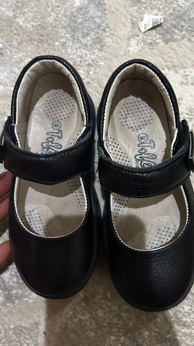 Продам Туфли детские